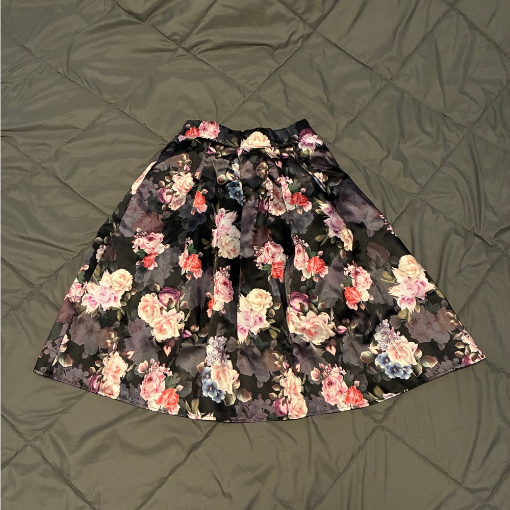 Floral A-Line Skirt - Black and Pink